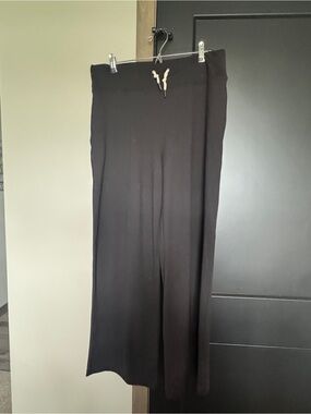 ZYIA Active Black Performance Bottoms